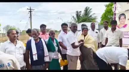 மண்மங்கலம்: மேலப்பாளையம் உள்ளிட்ட பகுதியில் 83 லட்சம் மதிப்பீட்டில் புதிய பணிகளை கிருஷ்ணாபுரம் MLA துவக்கி வைத்தார்