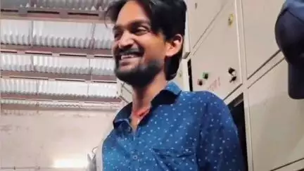 పెద్దాపురంలో బీరు బాటిల్ తో గోనేడ గ్రామానికి చెందిన యువకుడిని అతి దారుణంగా హత్య