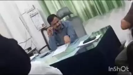 हिंगणघाट: संत तुकडोजी वार्डातील वस्तीच्या नजीक होणाऱ्या मंगल कार्यालयाच्या बांधकामाच्या विरोधात नागरीक आक्रामक