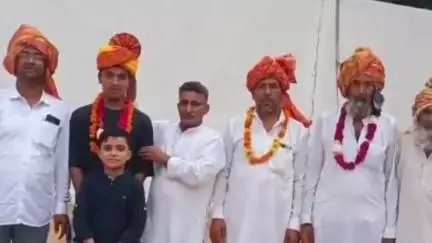 नूह: नाहारिका गांव के मोहम्मद आदिल ने नीट यूजी परीक्षा में बेहतर अंक हासिल किए, ग्रामीणों ने किया स्वागत