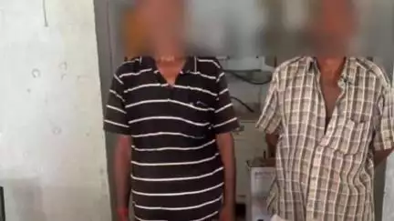 रोहतास: अमझोर पुलिस ने शराब के साथ 2 लोगों को किया गिरफ्तार