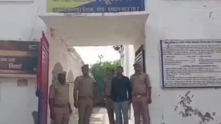 रसूलाबाद: बर्रा ठर्रा गांव से दहेज हत्या के मामले में वांछित अभियुक्त को रसूलाबाद पुलिस ने किया गिरफ्तार