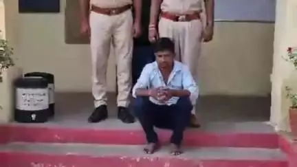रेवदर: रेवदर के मंडार लीलाधारी महादेव मंदिर में हुई चोरी का पुलिस ने किया खुलासा, एक आरोपी को किया गिरफ्तार