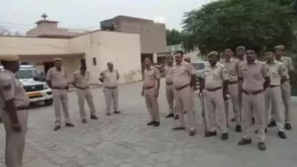 श्रीकरणपुर में पुलिस ने एरिया डोमिनेशन के तहत अलग-अलग जगह पर की छापेमारी
