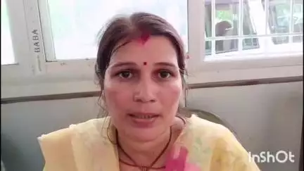 जमुई: जमीन हड़पने और जान मारने की धमकी के मामले में पीड़िता ने समाहरणालय में SP को दिया आवेदन, न्याय की लगाई गुहार