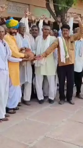 रूपवास: गांव बिनऊआँ में हुंकार रैली के लिए जाट समाज की बैठक का आयोजन हुआ