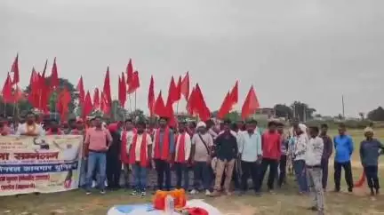 जगन्नाथपुर: जगन्नापुर में झारखंड जेनरल कामगार यूनियन का जिला सम्मेलन आयोजित, नई कमेटी का किया गया गठन