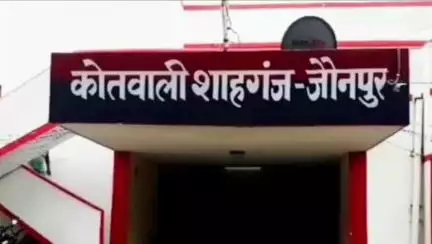 शाहगंज: शाहगंज में रोडवेज बस में एक यात्री की मौत, मचा हड़कंप