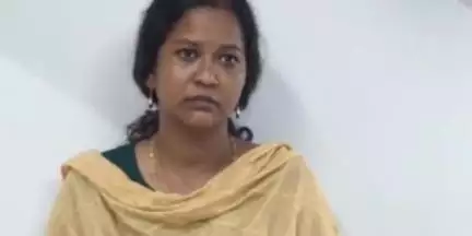 കൊട്ടാരക്കര: പഞ്ചായത്ത് വൈസ് പ്രസിഡന്റിന്റെ സമയോചിത ഇടപെടൽ, കൊട്ടാരക്കരയിൽ മോഷ്ടാക്കളായ അമ്മയും മകളും പിടിയിൽ