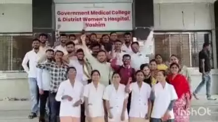वाशिम: 4 महिन्यांपासून वेतन थकीत;जिल्हा स्त्री रुग्णालयातील कर्मचाऱ्यांचा वेतन मिळेपर्यंत बेमुदत संपाचा निर्णय