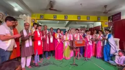 নারায়ণগড়: সংগীতশিল্পী ও সংগীত পরিচালক হেমন্ত মুখোপাধ্যায়ের জন্ম দিবস পালন করা হলো বড়মোহনপুরে
