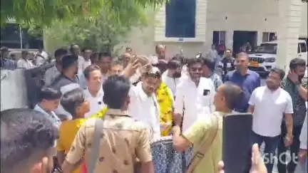 चरक अस्पताल में डॉ. अजय दिवाकर की जगह सीएमएचओ अशोक कुमार पटेल बने सिविल सर्जन
