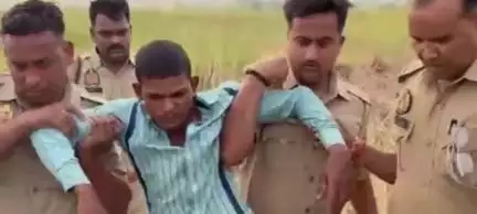 मछलीशहर: शिनाख्त व बरामदगी के लिए ले जा रही पुलिस से मुठभेड़ में पैर में लगी गोली