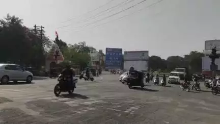 भुसावळ: वरणगाव येथील वेस्टन हॉटेलसमोर तिहेरी अपघातात पिकअप वाहनचालकाचा मृत्यू; वरणगाव पोलीसात गुन्हा दाखल