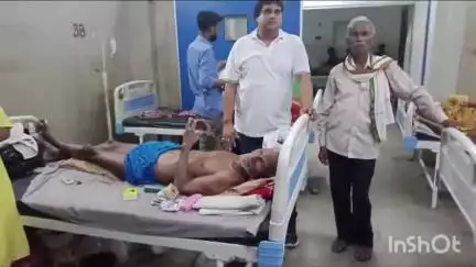 मेदिनीनगर (डालटनगंज): भाकपा नेता रुचिर तिवारी ने पलामू MMCH की व्यवस्था पर नाराज़गी जताई, स्वास्थ्य मंत्री को देंगे जानकारी