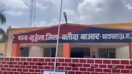 सिमगा: सुहेला में 2 अलग-अलग सुनसान घरों में सोने-चांदी के जेवरातों सहित नगदी की चोरी, पुलिस ने दर्ज किया मामला
