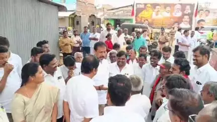 பழனி: தாராபுரம் சாலையில் கலைஞர் நூற்றாண்டு நூலகம் அமைப்பதற்கு அடிக்கல் நாட்டு விழா நடைபெற்றது