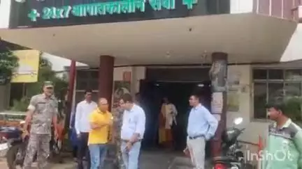 लातेहार: एसडीओ ने सदर अस्पताल का किया निरीक्षण,मौजूद चिकित्सकों को दिए गए आवश्यक निर्देश