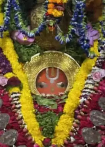 🌺🌻🌻
*#श्री_हनुमान_जी_महाराज जी की प्रातः कालीन शुभ मंगला श्रृंगार आरती दर्शन*🌺 _*#श्री_हनुमानगढ़ी_अयोध्याधामजी।।*_ 🌺🌻 दिनांक~ 17-06-25 मंगलवार 🌻🌺 श्री हनुमान जी महाराज आपके सकल मनोरथ सिद्ध करें।।🌺🌻
     🌺जय बजरंगबली।🌺