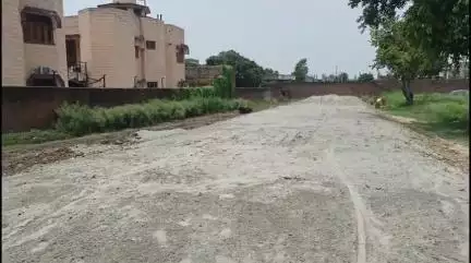 छछरौली: छछरौली और आसपास के एरिया में अवैध कॉलोनियां काटकर की जा रही है नियमों की अवहेलना, कार्रवाई की मांग।