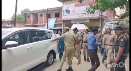 प्रतापगढ़: नगर कोतवाली के बिहारगंज बाजार में दो पक्षों के बीच मारपीट और फायरिंग, 3 लोग घायल, दो को लगी गोली
