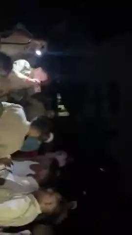 फरीदपुर थाना बरेली 
डा भीमराव अम्बेडकर की मूर्ति को अम्बेडकर पार्क से जबरन पुलिस के द्वारा हटा दिया गया ।