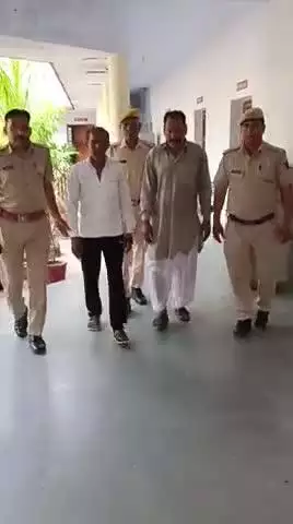 7.140 किलोग्राम अवैध मादक पदार्थ गांजा, एक मोटरसाइकिल व 1000 रुपये #जब्त, 02 आरोपी #गिरफ्तार