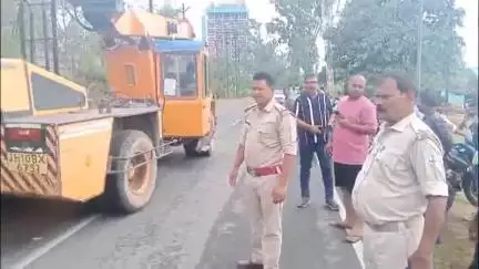 रामगढ़: पतरातु बावनधारा खटाल में बोलेरो और मोटरसाइकिल की टक्कर, एक की मौत, एक घायल