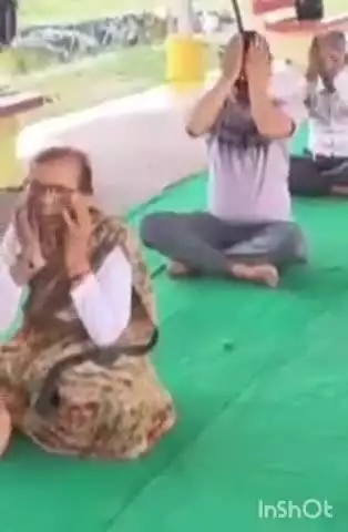 अनूपशहर: अनूपशहर के बाबा मस्तराम घाट पर योग शिविर का आयोजन, 21 जून तक चलेगा योगाभ्यास