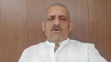 कानपुर: समाजवादी पार्टी के विधायक अमिताभ बाजपेयी ने डीएम व सीएमओ के विवाद पर की टिप्पणी