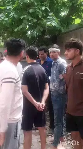 डीग: शहर के बंधा रोड पर खेत में करंट लगने से अधेड़ किसान की हुई मौत, पुलिस ने शव का पोस्टमार्टम करवाकर परिजनों को सौंपा
