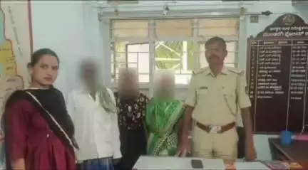 ಮುಂಡರಗಿ: ಪಟ್ಟಣದಲ್ಲಿ ಮಹಿಳೆ ನಾಪತ್ತೆ ಪ್ರಕರಣ ಭೇದಿಸಿ ಪೋಷಕರಿಗೆ ಒಪ್ಪಿಸಿದ ಮುಂಡರಗಿ ಪೊಲೀಸರು, ವ್ಯಾಪಕ ಮೆಚ್ಚುಗೆ