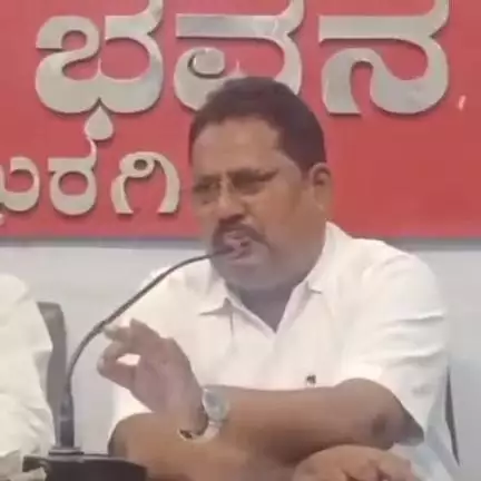ಕಲಬುರಗಿ: ಯಡ್ರಾಮಿಯಲ್ಲಿ ಪ್ರಜಾಸೌಧ ನಿರ್ಮಾಣಕ್ಕೆ ಅಡ್ಡಿ ಬೇಡ; ನಗರದಲ್ಲಿ ಕಾಂಗ್ರೆಸ್ ಮುಖಂಡ ಶೌಕತ್ ಅಲಿ ಆಲೂರ್