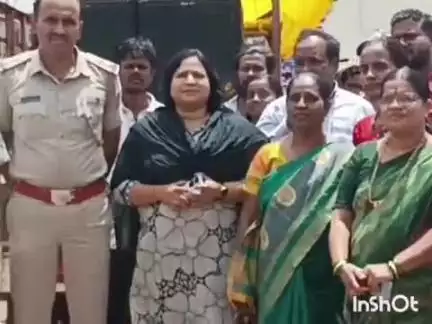 ಹುಮ್ನಾಬಾದ್: ಪರಿಸರ ಸಂರಕ್ಷಣೆ ಪ್ರತಿಯೊಬ್ಬರ ಹೊಣೆ : ಪಟ್ಟಣದಲ್ಲಿ ತಹಸೀಲ್ದಾರ್ ಅಂಜುಮ್ ತಬಸುಮ್