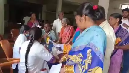 చేగుంట: నార్సింగి లో ఆర్విఎం ఆసుపత్రి వారి సౌజన్యంతో ఉచిత వైద్య శిబిరం ఏర్పాటు