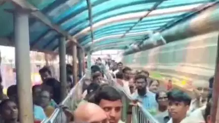 విశాఖపట్నం: గడిచిన 33 రోజులలో  సింహాచలం శ్రీ వరహా లక్ష్మీ నరసింహ స్వామి హుండీలో భారీ ఆదాయ సమకూరింది. EO వేండ్ర త్రినాధరావు
