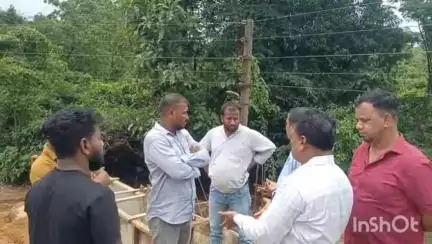 दोडामार्ग: आंबडगाव येथील पूल अपूर्ण असल्याने ग्रामस्थांना अनेक समस्या, महिलांनी व्यक्त केल्या भावना #jansamasya