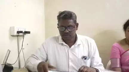 ఆటోనగర్‌లో రూ.75లక్షల 35వేల విలువైన అక్రమ ఆయిల్ కలిగిన వాహనాలను సీజ్ చేసిన అధికారులు