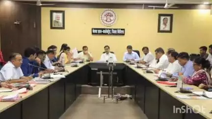 ग्यारसपुर: जिले में शासकीय विभागों में अधिकारियों की उपस्थिति सुनिश्चित कराने के लिए डीएम ने दिए निर्देश