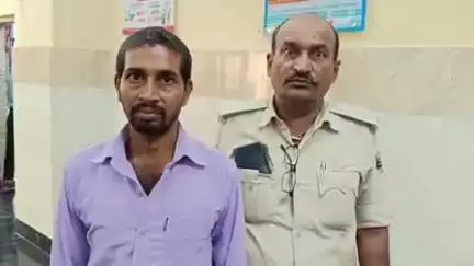 सिलाव: नालंदा थाना पुलिस ने मनियावां गांव में छापेमारी कर 5 लीटर शराब के साथ एक धंधेबाज को गिरफ्तार किया