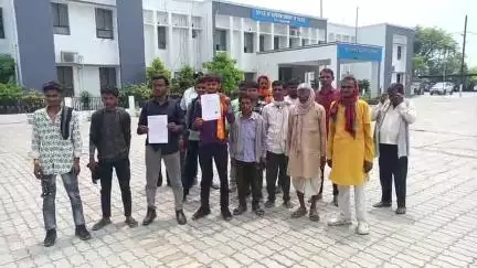 मंझनपुर: मोहब्बतपुर पइंसा पुलिस पर मनमानी का आरोप, जानलेवा हमले के पीड़ित पर ही दर्ज किया गया मुकदमा, SP से न्याय की गुहार