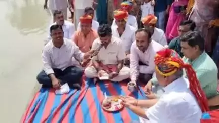 बायतु: चिलानाडी में वंदे गंगा जल संरक्षण जन अभियान के तहत कार्यक्रम आयोजित, जल संरक्षण का दिया गया संदेश