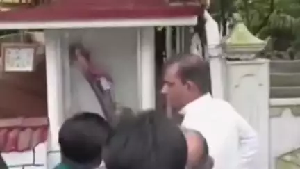 ചാലക്കുടി: കോടശ്ശേരി പഞ്ചായത്തിലെ ഒന്നാം വാര്‍ഡില്‍ കപ്പേളയ്ക്ക് നേരെ ആക്രമണം, ചില്ല് തകര്‍ത്തു