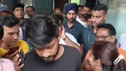 বহরমপুর: বহরমপুর সাংগঠনিক জেলা বিজেপির কর্মীদের নিয়ে সাংগঠনিক আলোচনা সভায় উপস্থিত বিজেপির রাজ্য সভাপতি সুকান্ত মজুমদার
