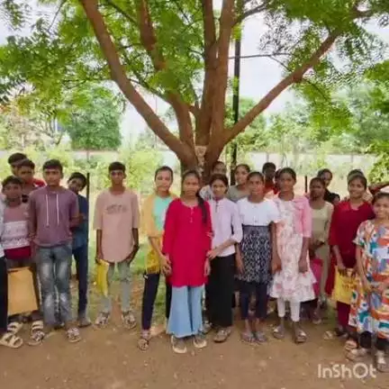 बालोद: ग्राम झलमला स्थित स्वामी आत्मानंद उत्कृष्ठ हिंदी माध्यम विद्यालय में अन्य संकुल के विद्यार्थियों को 9वीं में प्रवेश दिया जाएगा