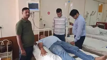 चूरू: गांव गाजसर के खेत में काम करते 40 वर्षीय व्यक्ति को सांप ने काटा, खुद गाड़ी ड्राइव कर पहुंचा अस्पताल