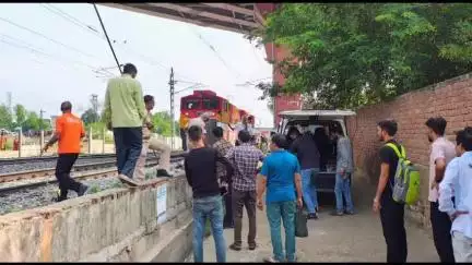 नीम का थाना: नीमकाथाना में डीएफसीसी रेलवे ट्रैक पर मालगाड़ी की चपेट में आने से एक मजदूर की हुई मौत