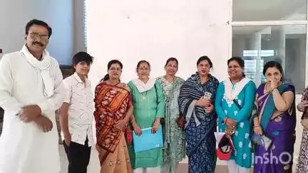 गुना नगर: बूढ़ेबालाजी श्रीराम मुक्तिधाम की हालत खराब अवस्थाओ का आलम महिला शक्ति संगठन ने गोद लेने डीएम को दिया ज्ञापन #jansamasya