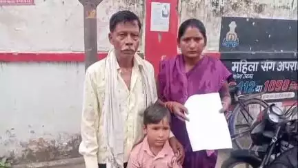 बरेली: भमोरा थाना क्षेत्र की पीड़ित महिला का आरोप, बेटी के ससुराल वाले दहेज की मांग को लेकर कर रहे हैं परेशान, SSP से की शिकायत