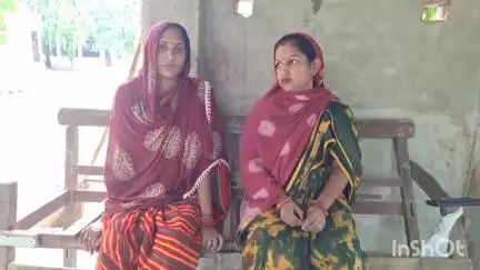 कन्नौज: उमर्दा निवासी महिलाओं ने आंगनवाड़ी भर्ती की लिस्ट में नाम काटकर दूसरे की भर्ती करने के मामले में डीएम को दिया पत्र